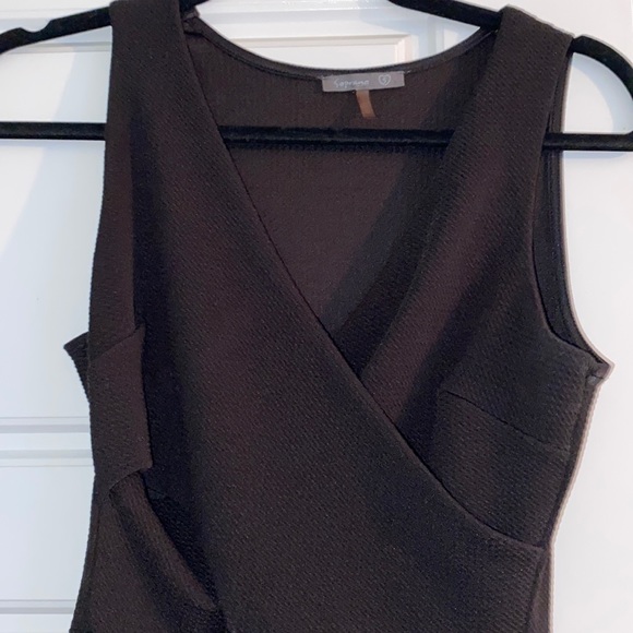 Black V neck cross over dress. Size small from soprano. Mid/knee length - Picture 2 of 4